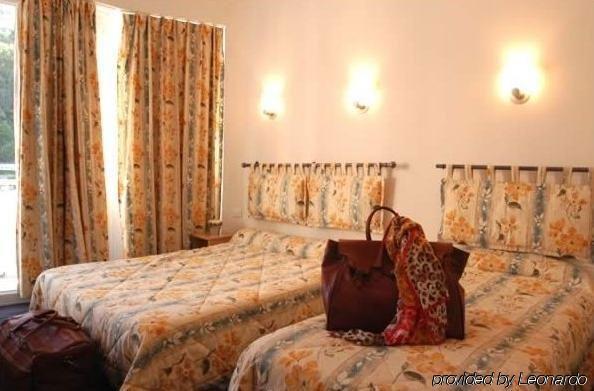 Hotel Esplanade Eden Λούρδη Δωμάτιο φωτογραφία